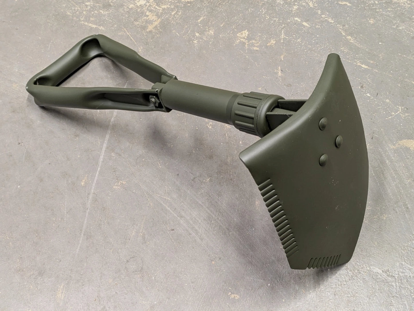 Trifold Entrenching Shovel Spade Tool & Case - NEW