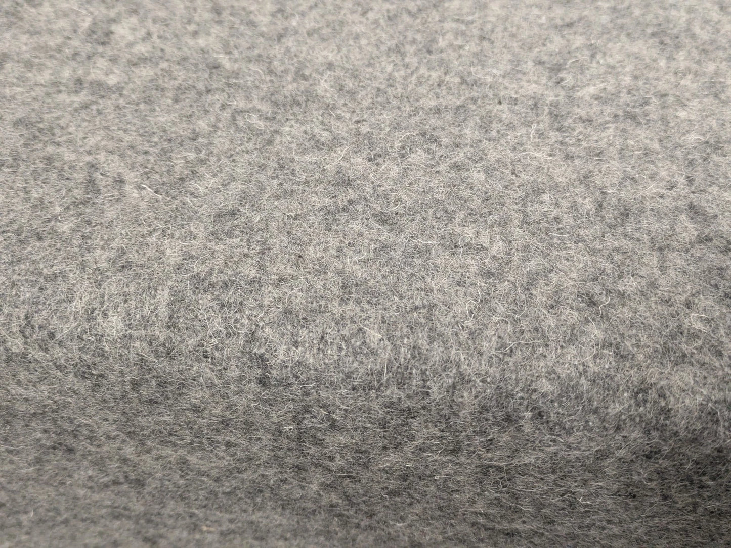 British Army Wool Thick Woolen Blanket 2.2m x 1.8m - NEW