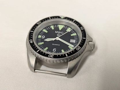 MWC 300M Quartz Military Stainless Steel Divers Watch NSN 6645-99-157-3496