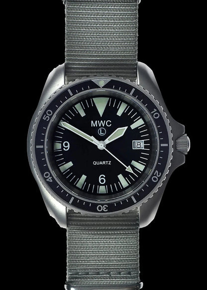 MWC 300M Quartz Military Stainless Steel Divers Watch NSN 6645-99-157-3496
