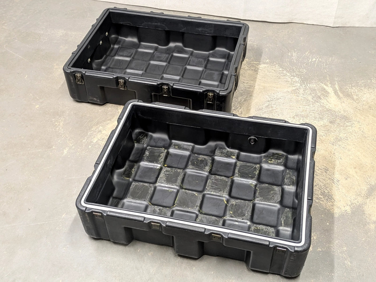 Hardigg Equipment Flight Storage Case Box Pelican Peli