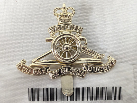 Royal Artillery Queens Crown Cap Badge - Small
