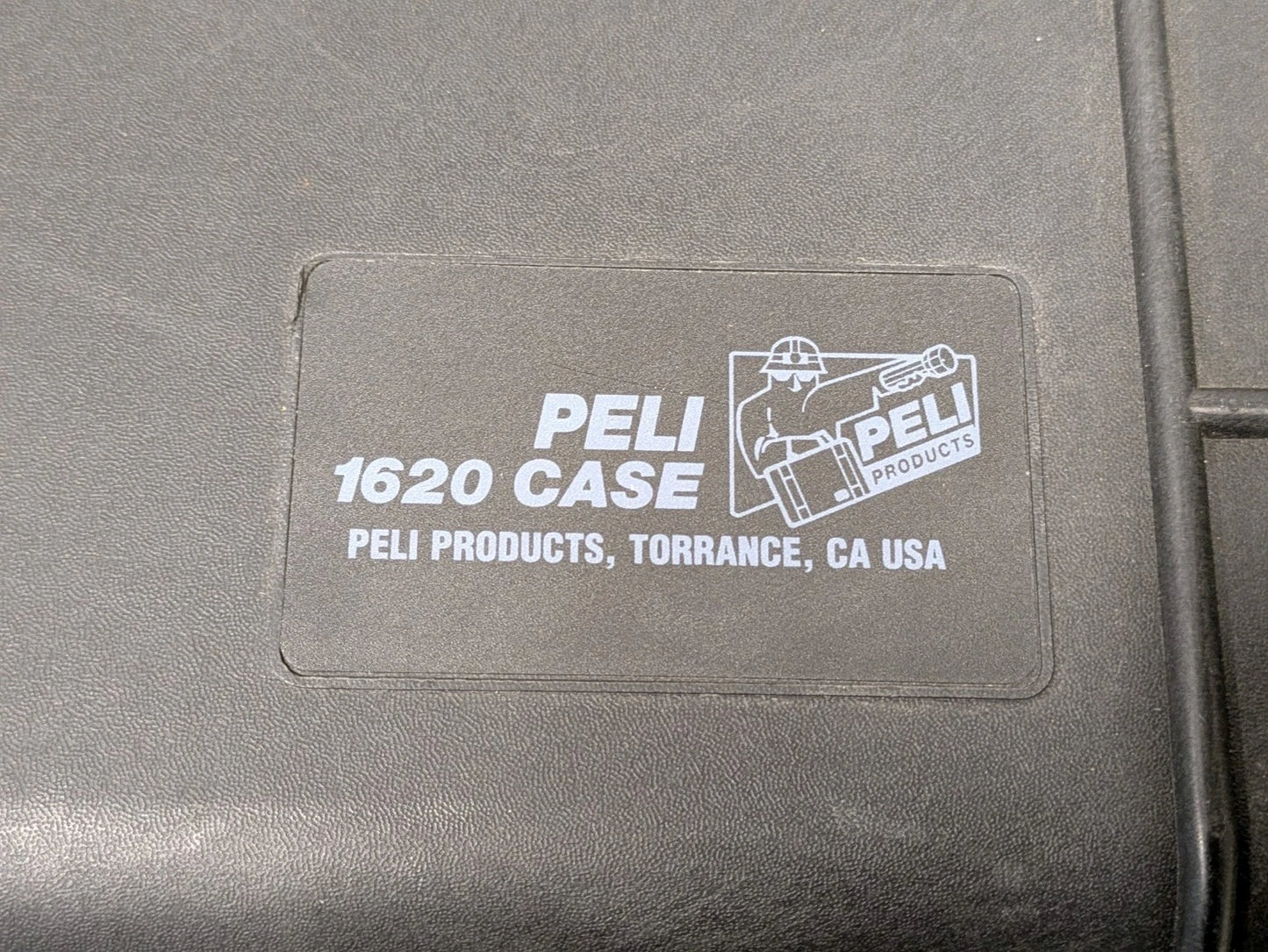 Peli 1620 Protector Pelican Case Travel Flight Equipment Box on Wheels