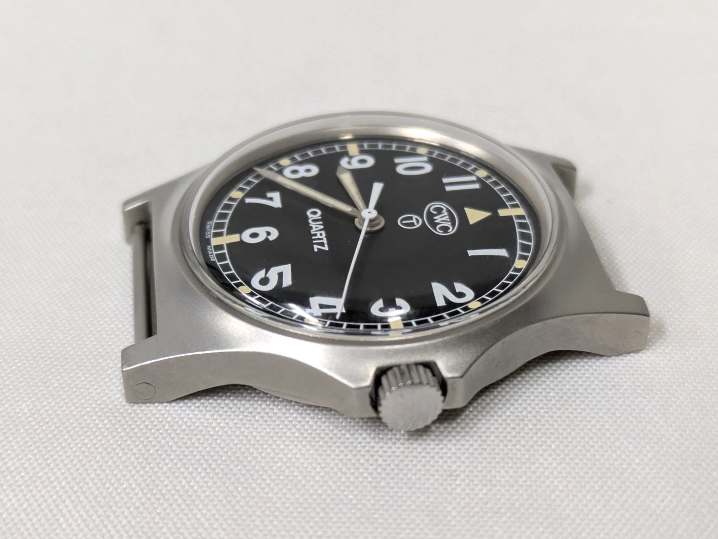 British Army W10 CWC Watch - Dated 2004