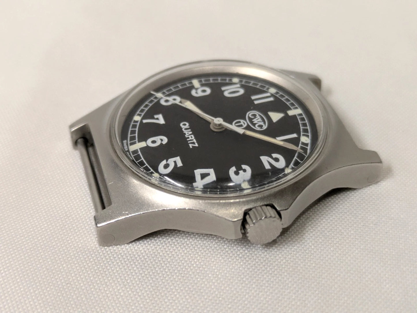 Royal Navy G10 CWC Watch - Dated 1989