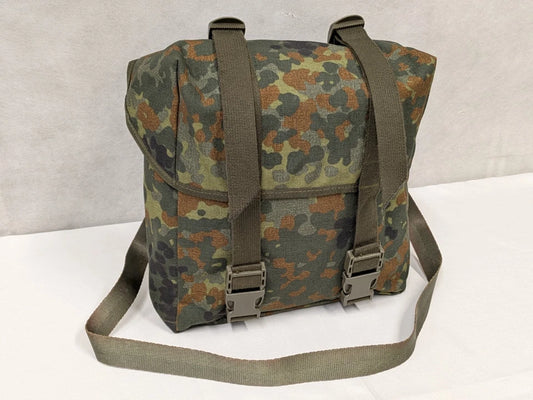 German Army Bundeswehr Flecktarn Butt Pack Respirator Case GSR Holder Haversack