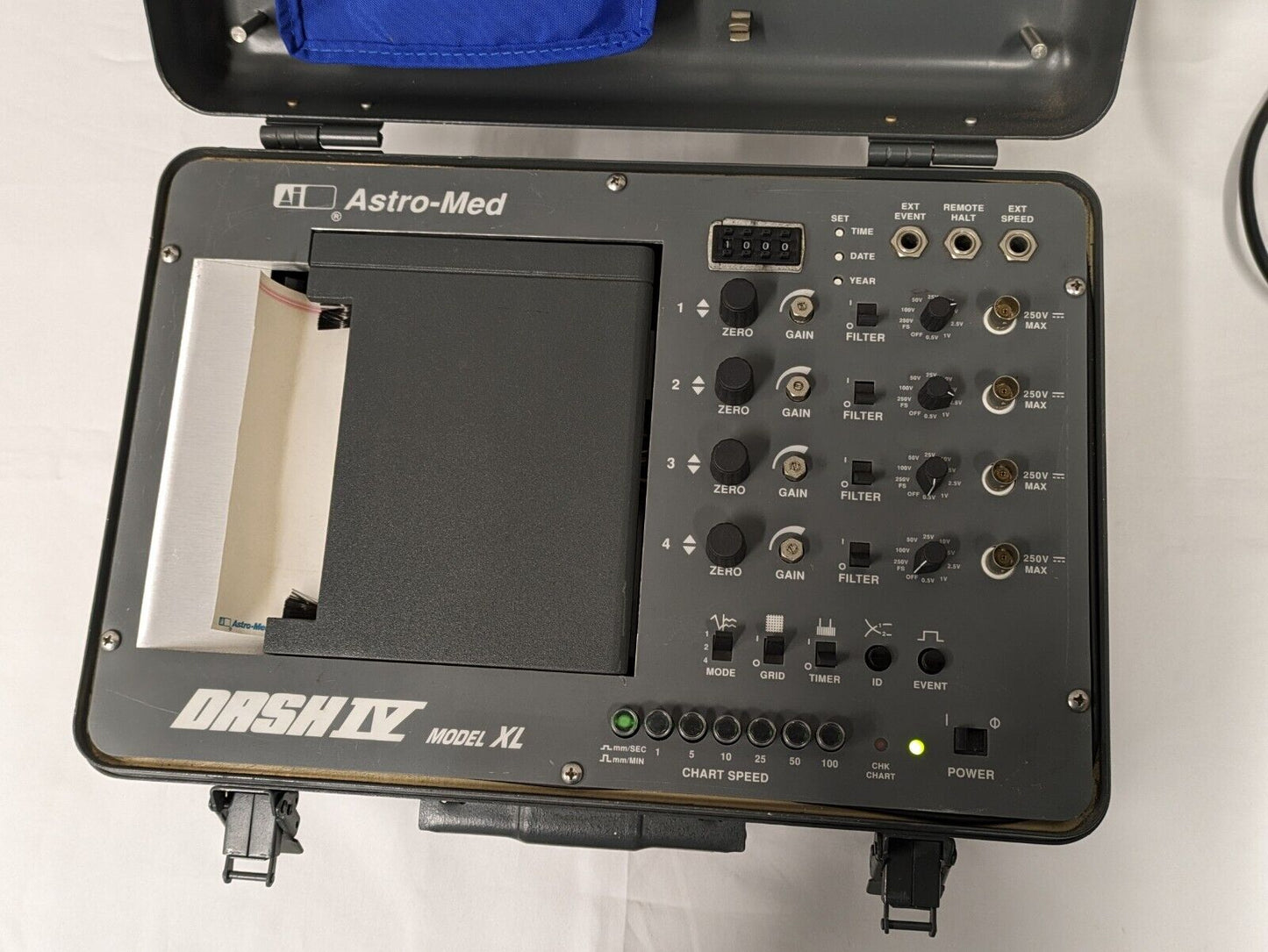 Astro-Med Dash IV Model XL Channel Field Lab Chart Paper Recorder with Printer